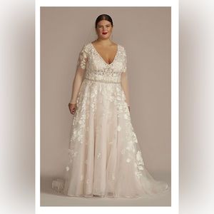 Brand New Wedding dress by Galina Signature with Tags and Garment bag